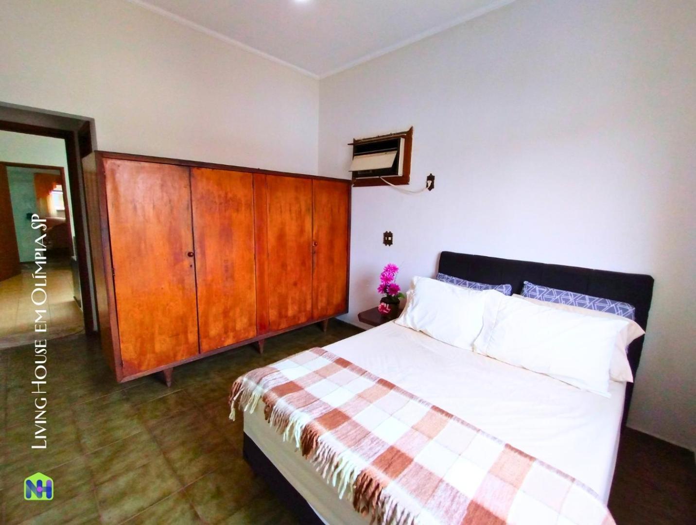 Living House - Casa Temporada Em Olimpia-sp *